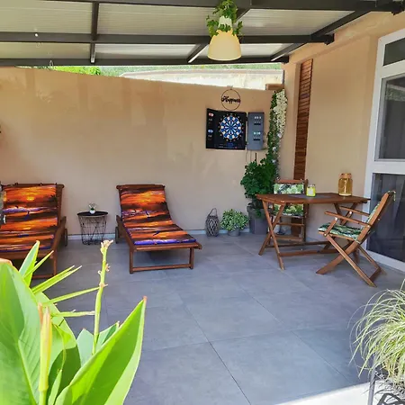 Apartment Cave With Free Parking Pula